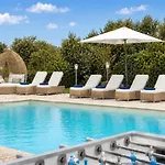 Dolores , With A Spectacular Swimming Pool With Hydromassage And A Big Garden For The Children - Iun S3325