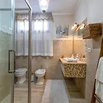 Dolores , With A Spectacular Swimming Pool With Hydromassage And A Big Garden For The Children - Iun S3325 Vila