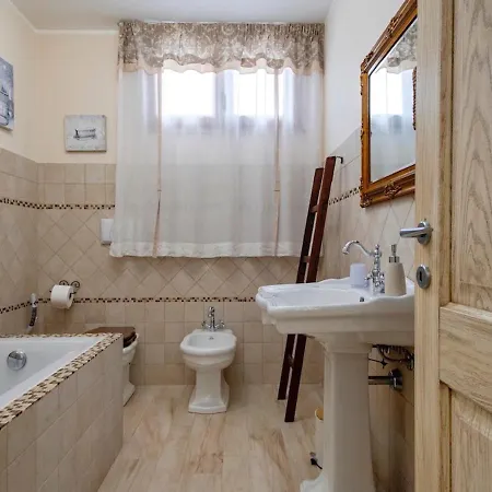 Dolores: Family-friendly Oasis With Hydromassage Pool Alghero