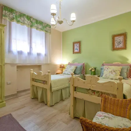 Dolores: Family-friendly Oasis With Hydromassage Pool Villa *