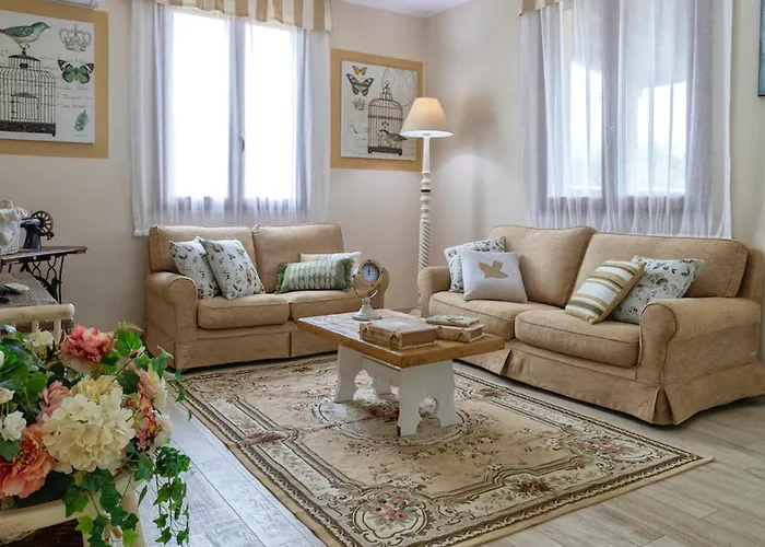 Villa Dolores , With A Spectacular Swimming Pool With Hydromassage And A Big Garden For The Children - Iun S3325 *